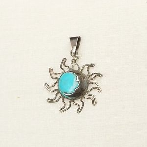 Vintage Mexico 925 Sterling Sun Pendant w/Turquoise Stone